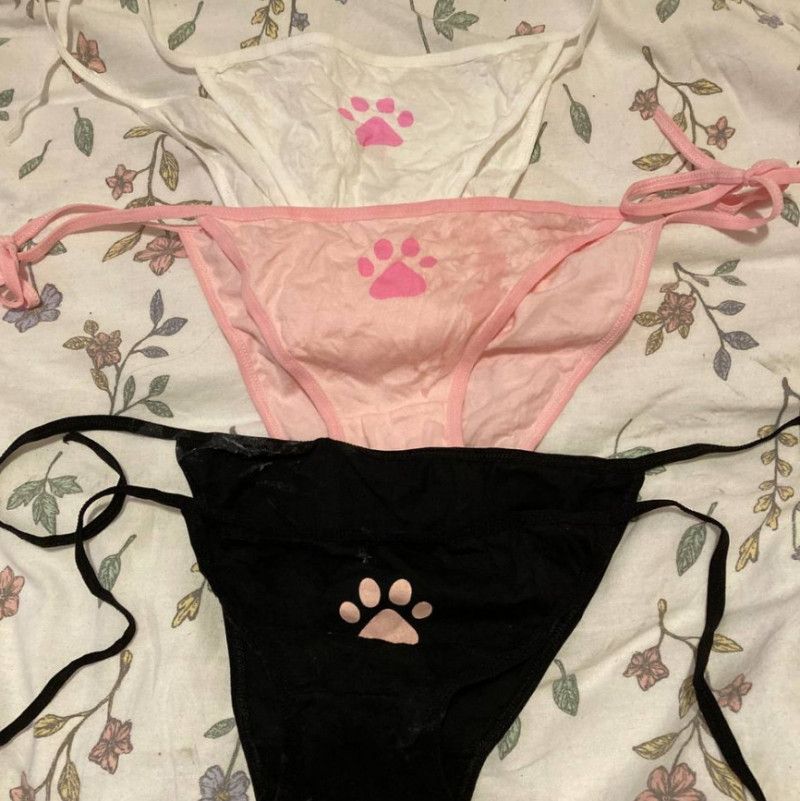 panties from my cunt with smell