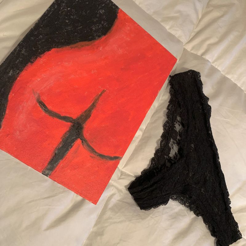 Butt Painting with Black Lace Pantie