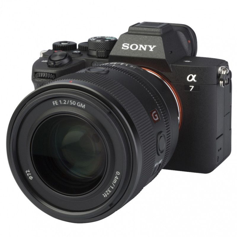 Sony Alpha 7 IV video camera