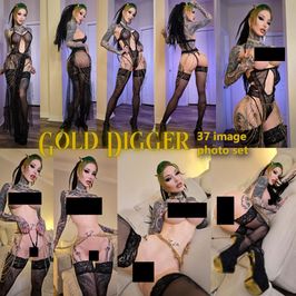 Gold Digger photo set