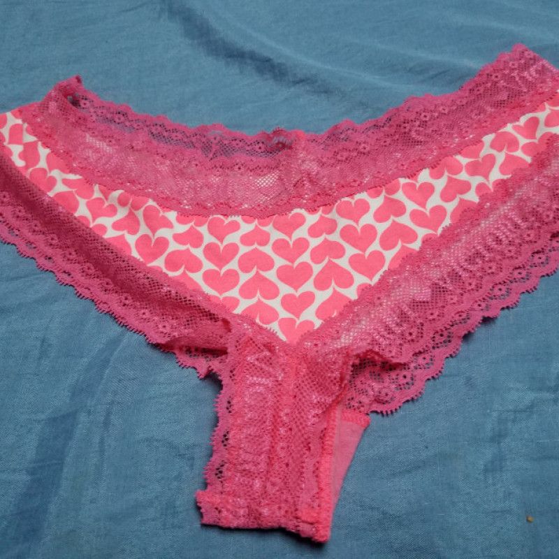 Victoria Secret Tanga hearts panty