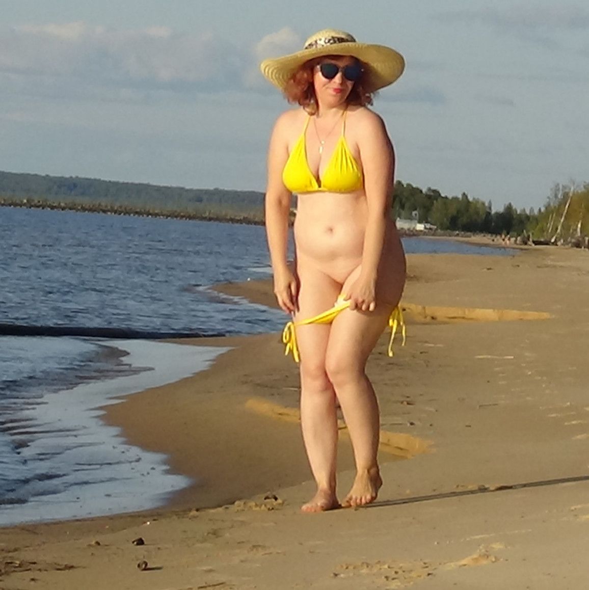 Bikini yellow 9  Mommy strip in beach