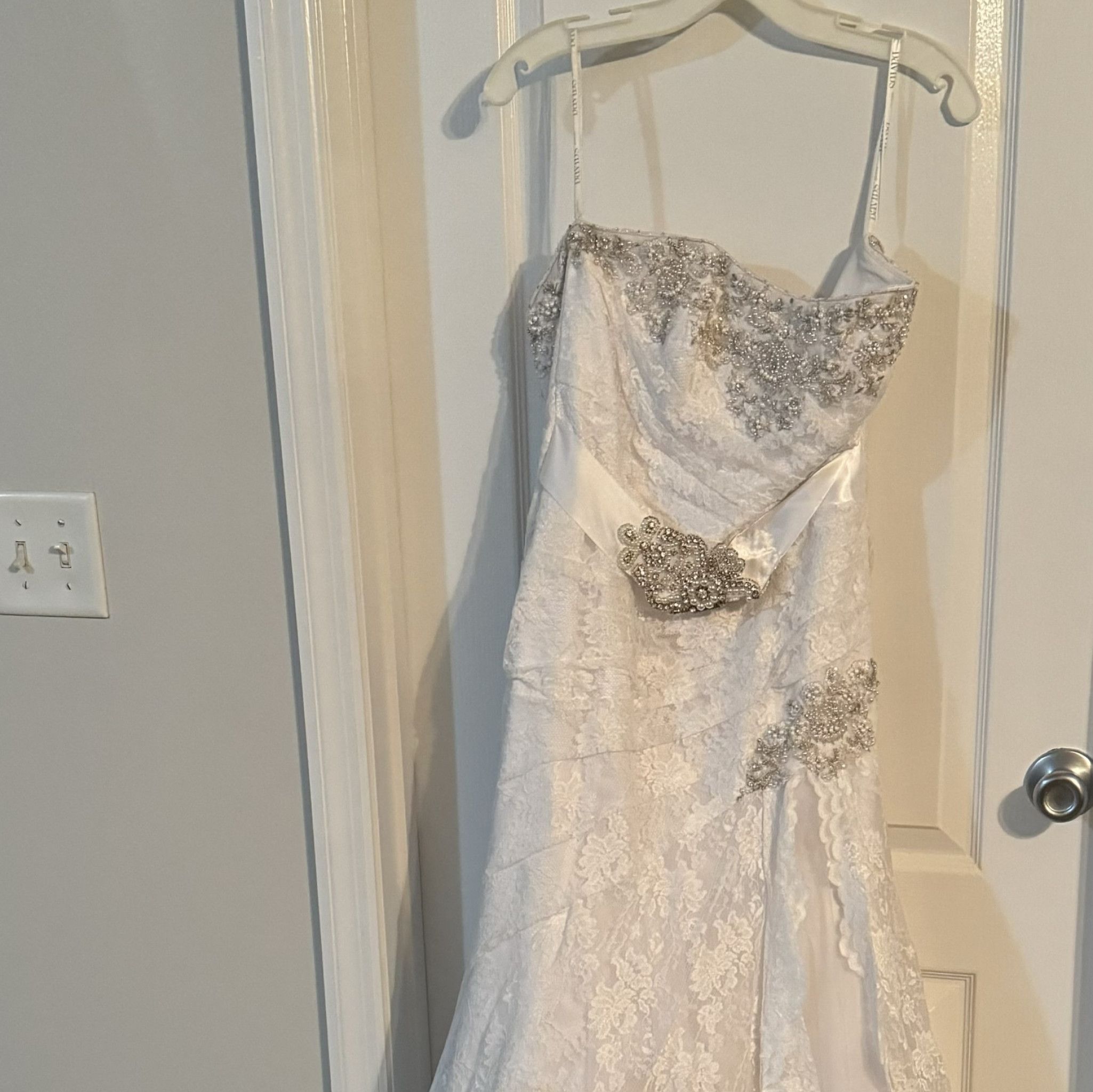 Wedding Dress with Veil and Underskirt