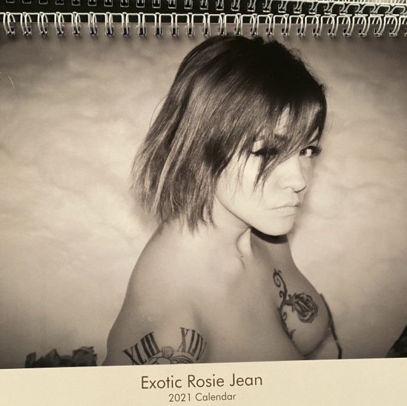 Exotic Rosie 2021 calendars