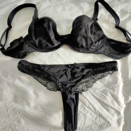 Black Bra and Panties Set