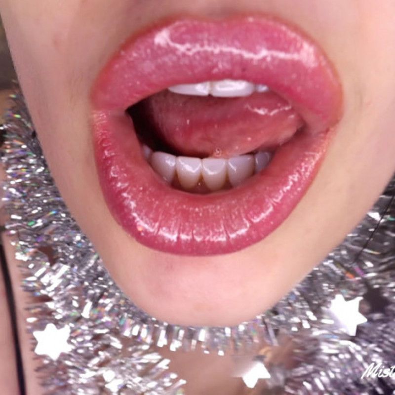 Shiny sexy pink lips Photoset 42 pics