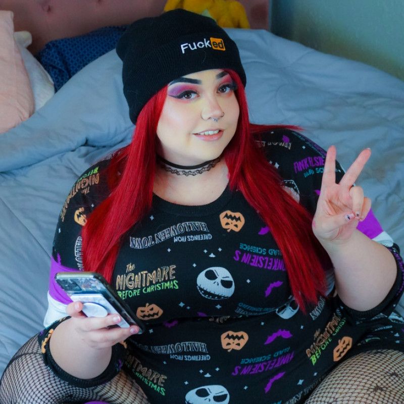 Emo Girl in Bed Photo Set