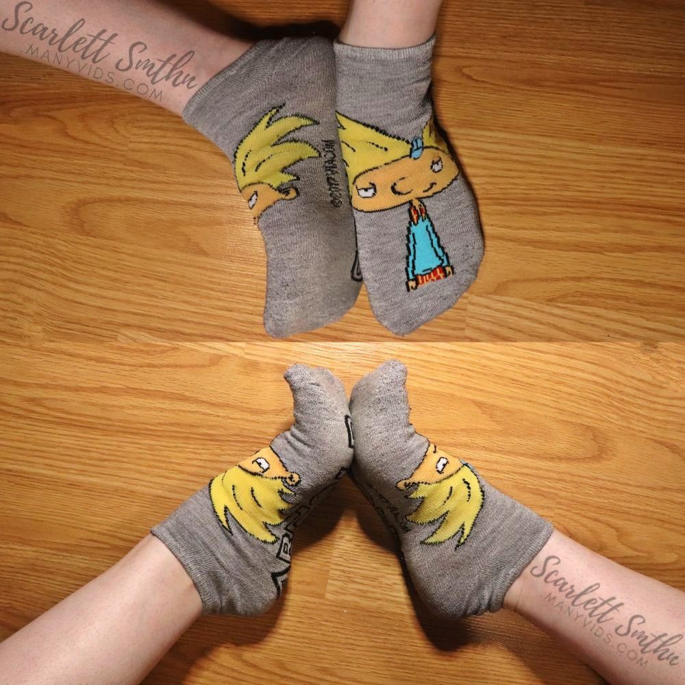 smelly Hey Arnold ankle socks