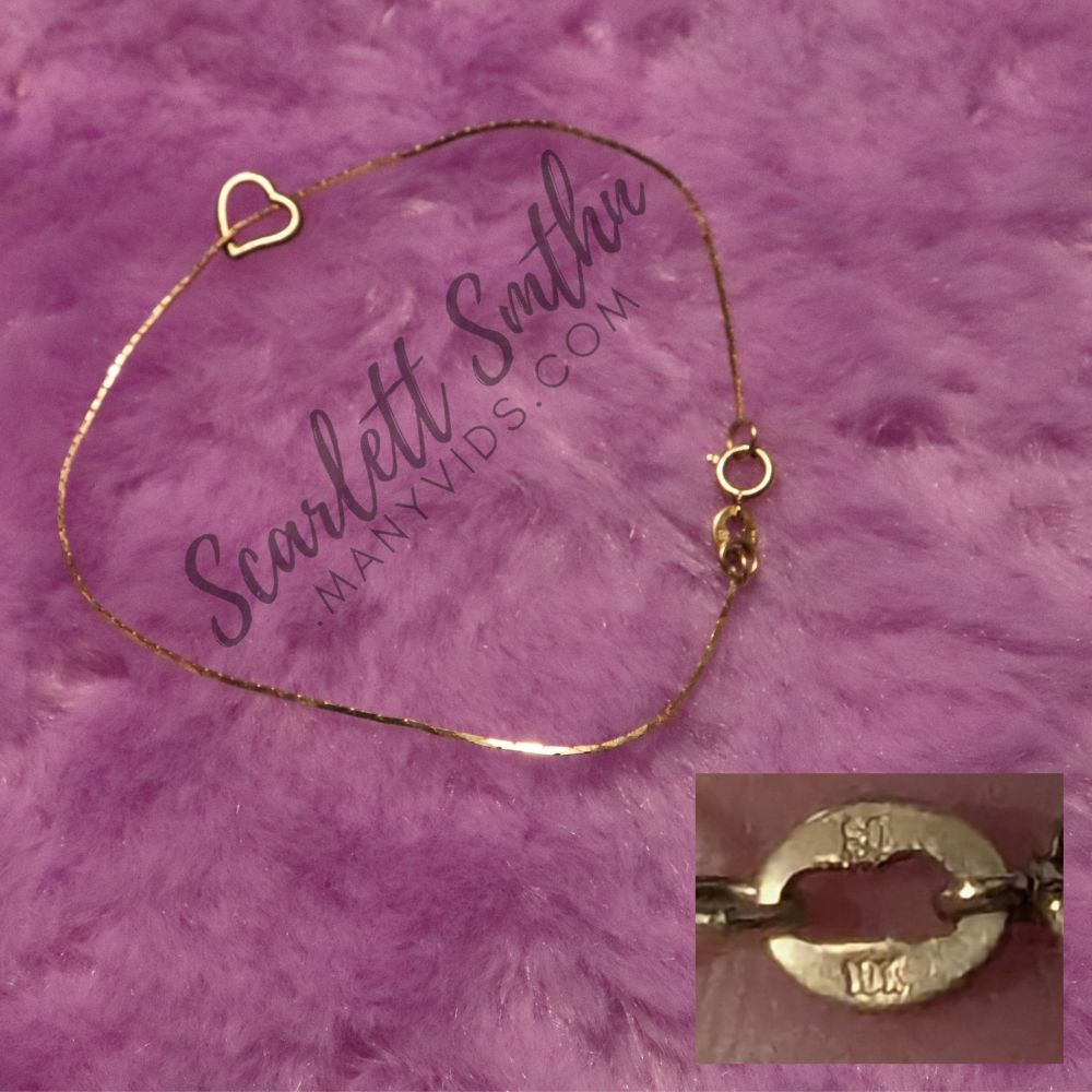 10k Gold Bracelet with heart charm 6 inch