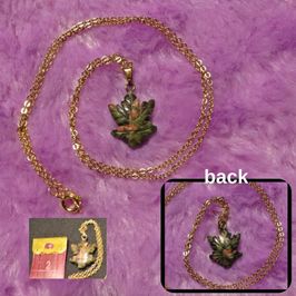 Maple leaf stone necklace 18inch