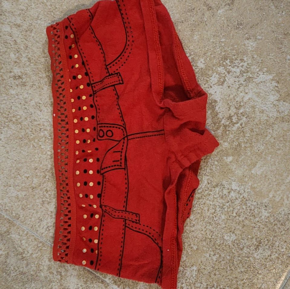 Red boyshorts