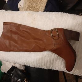 Brown boots