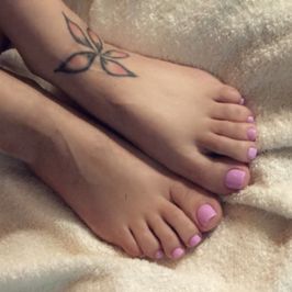 Treat Me To a Pedicure!