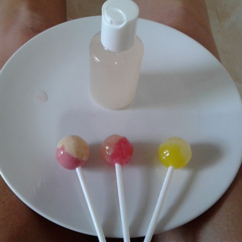 Squirt Lollipops