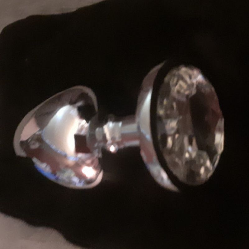 Large diamond buttplug