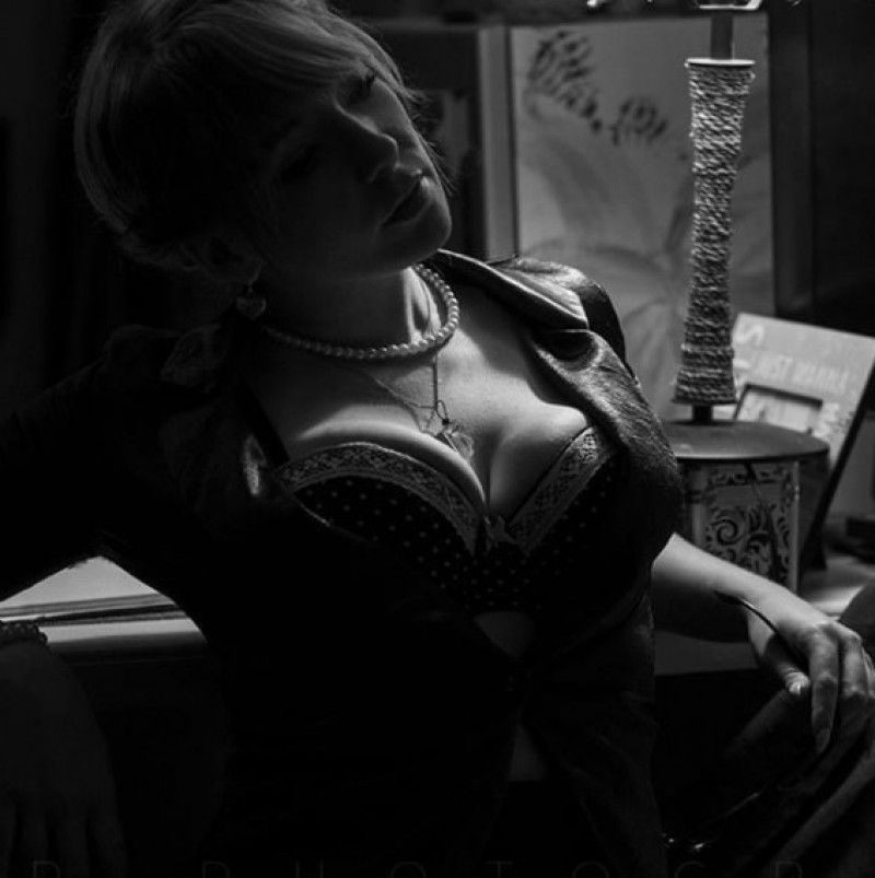 BW Stockings Chess and TBar Tease