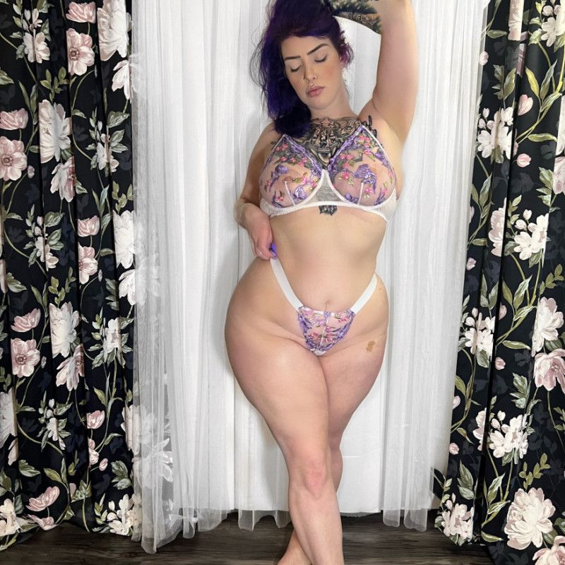 Floral lingerie set