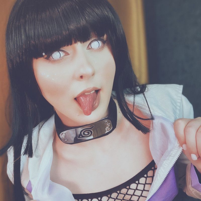 Hinata Hyuga is your sexual fantasy