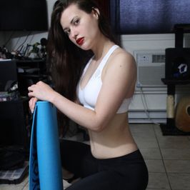 Yoga Pants Photoset