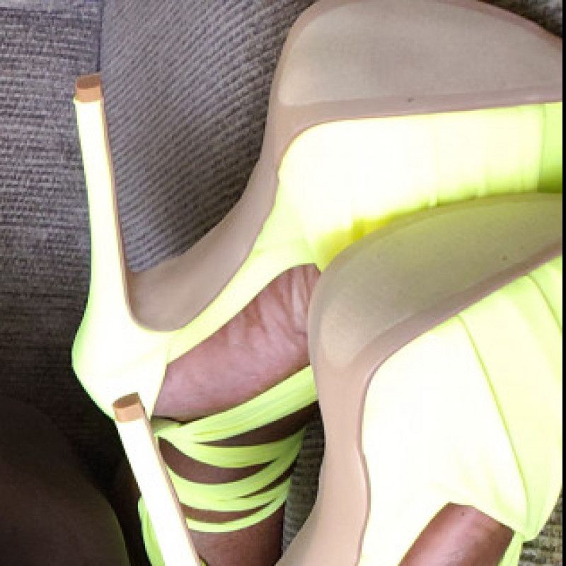 Staxxx lime green heels