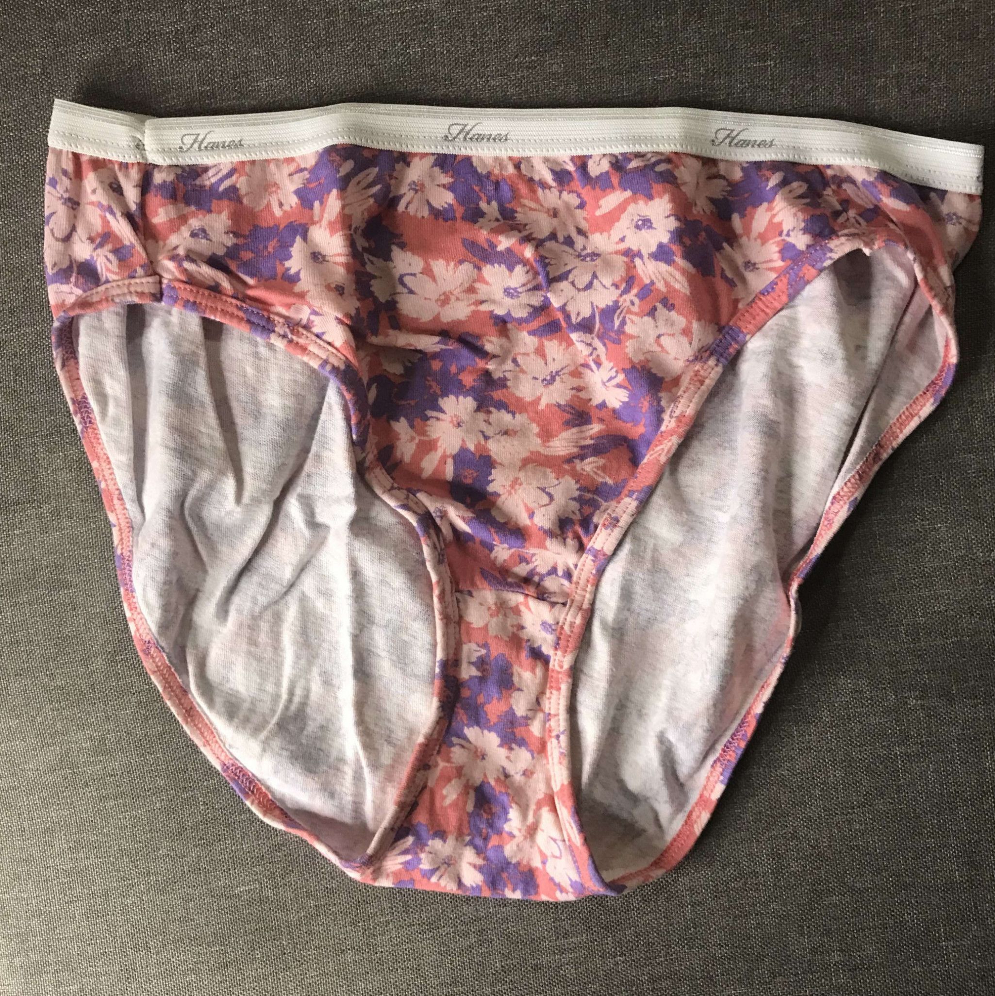 Hanes Floria granny panties