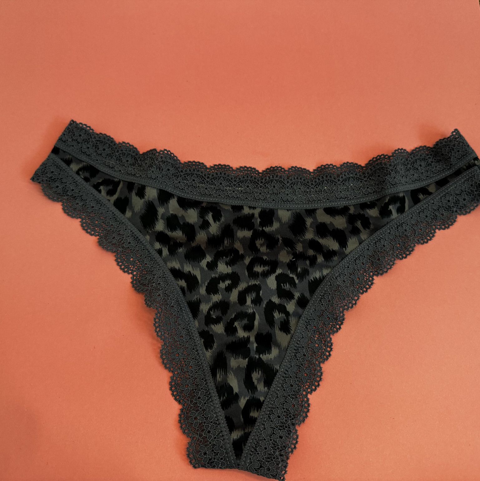 Dark Leopard Thong