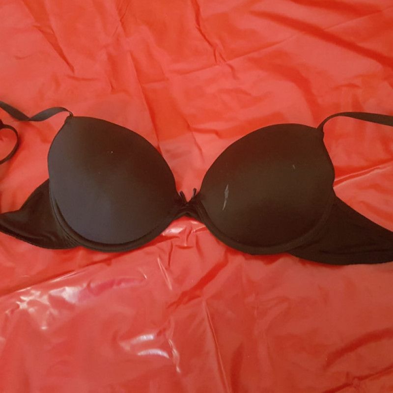 BRA Worn in mess and two dildos