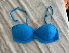 Padded pushup bra