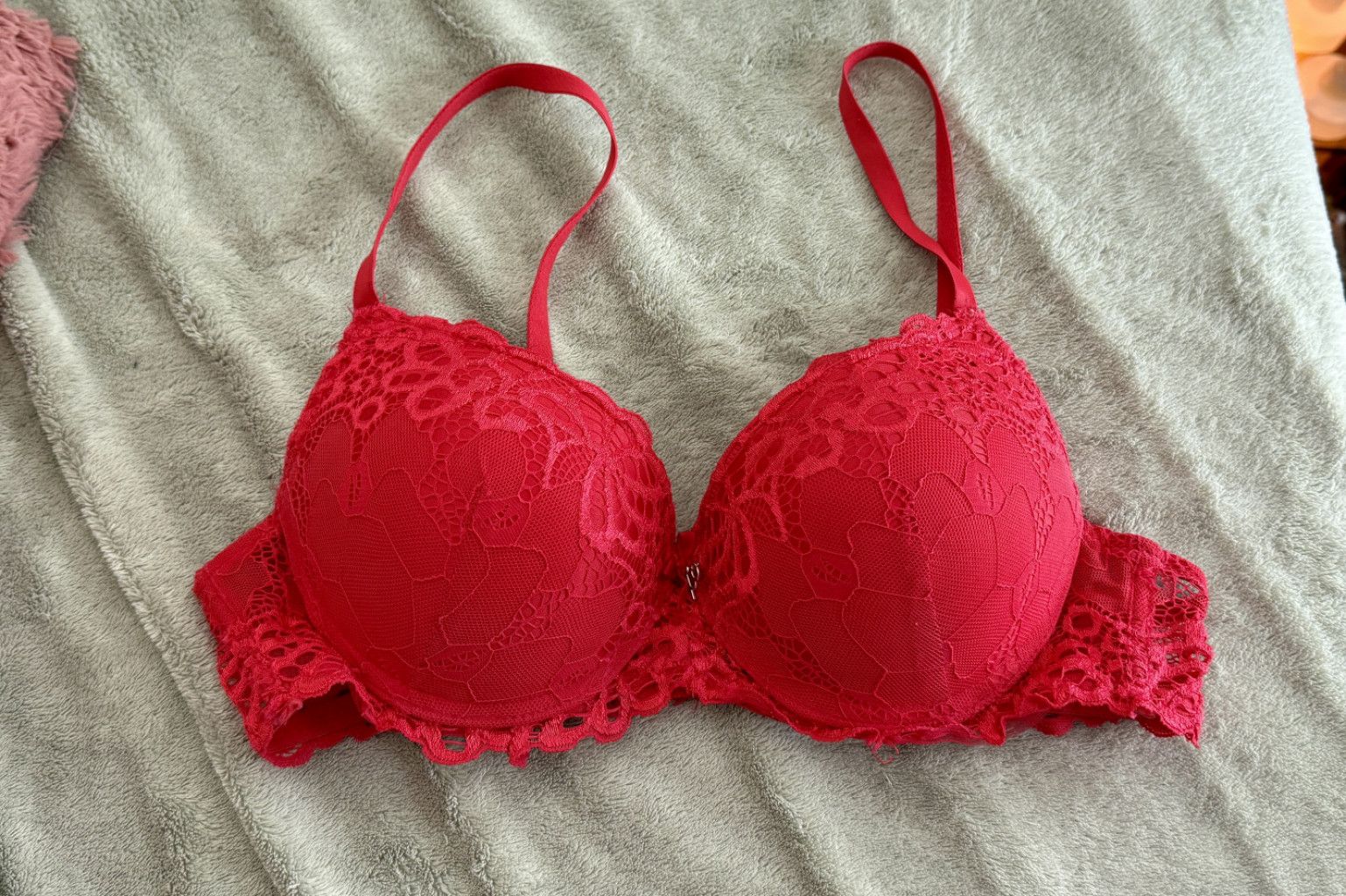 Red Lace Padded Pushup Bra