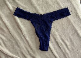 VS lace thongs