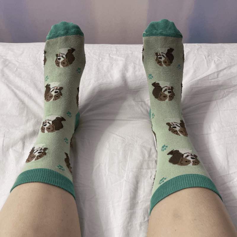 Stinky Green Beagle Socks