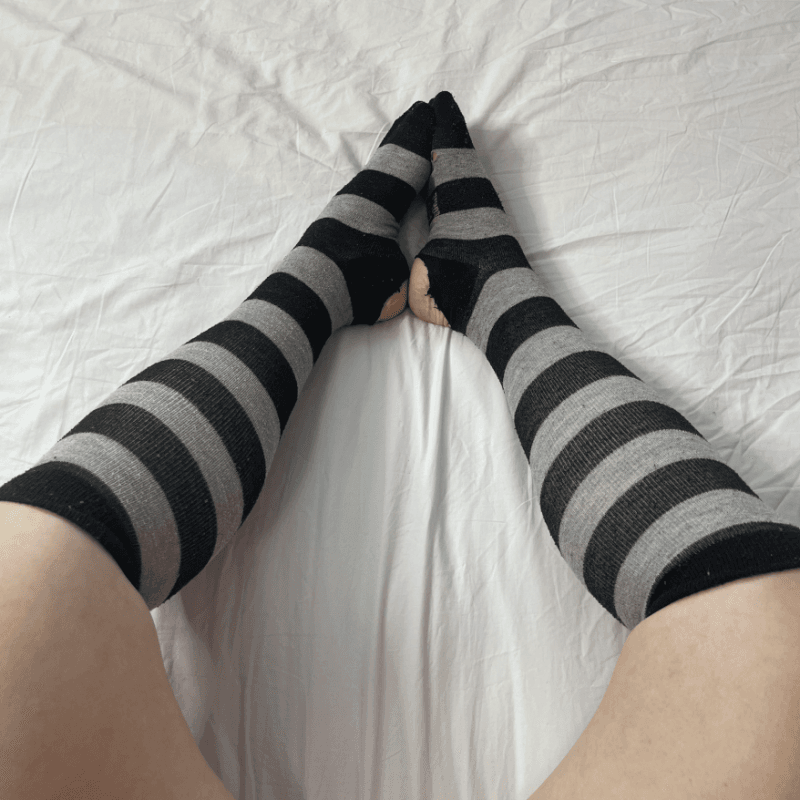 Striped Skull Knee High Socks