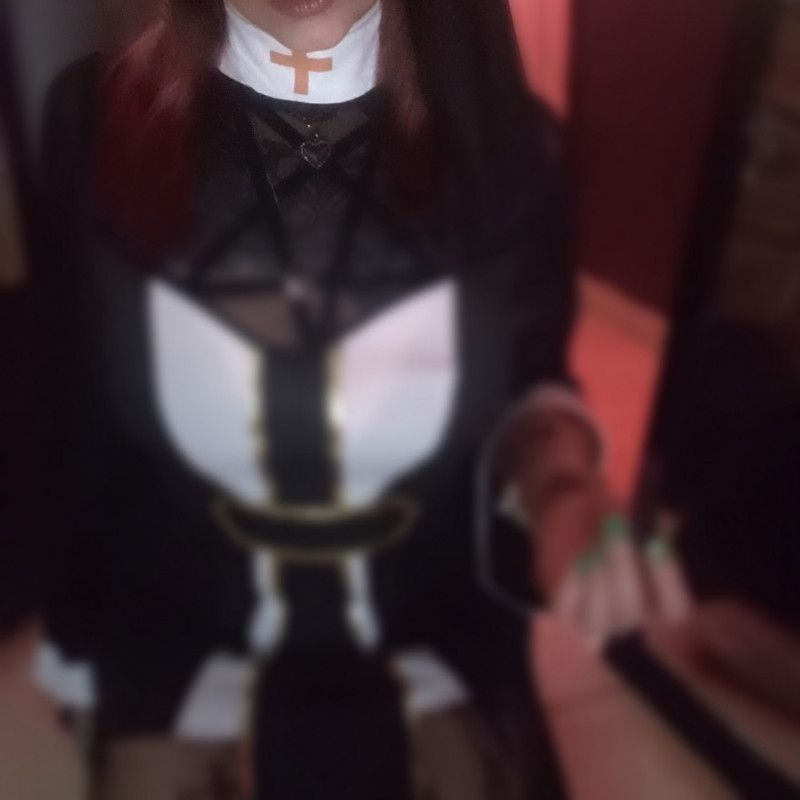 Nun costume