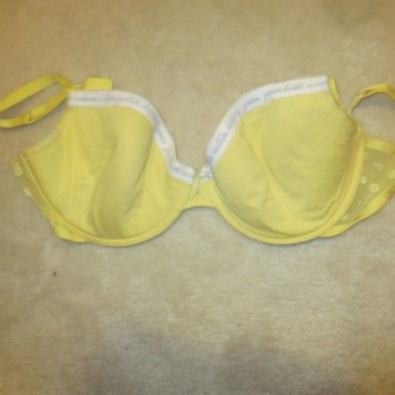 YELLOW AND WHITE SOFT CUP COUNTRY BRA