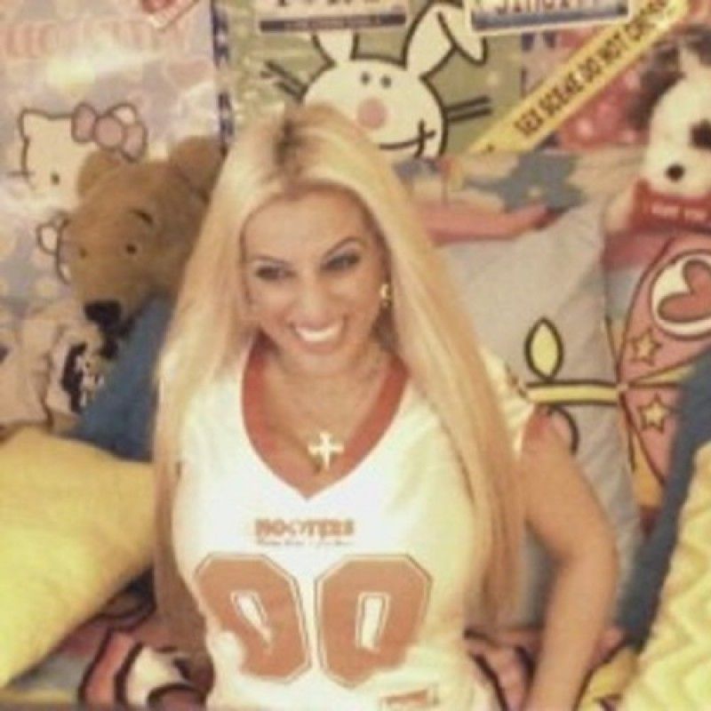 TAYLOR STEVENS OFFICIAL HOOTERS JERSEY