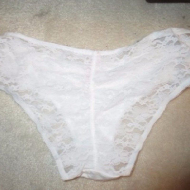 WHITE LACE PANTIES