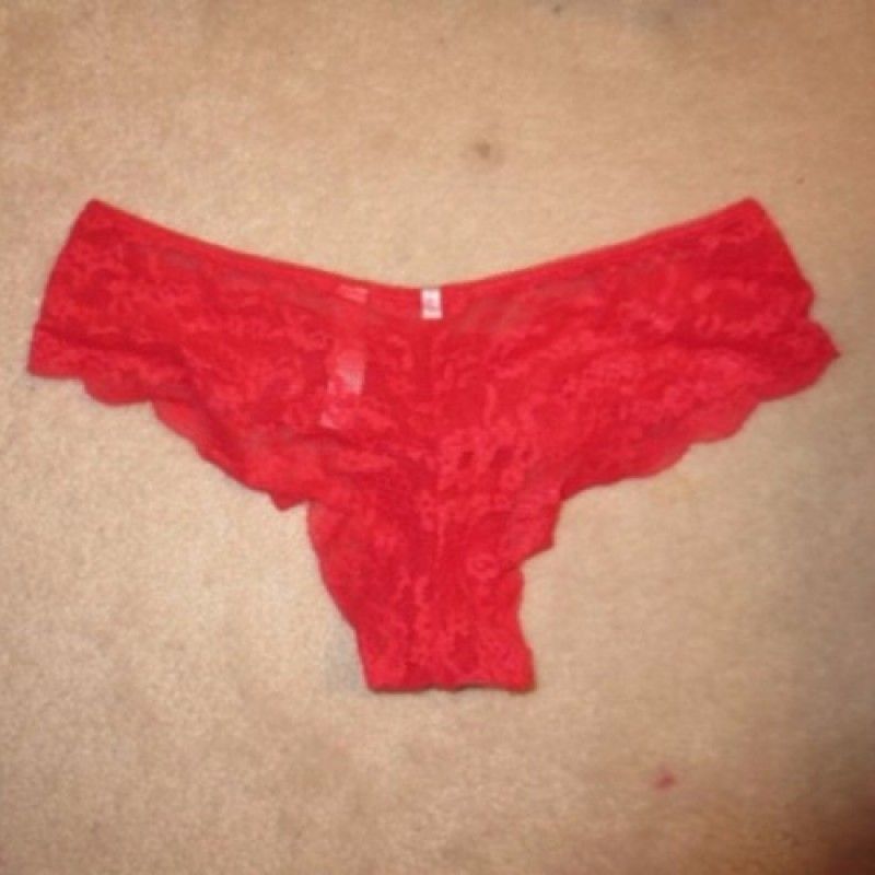 RED PANTIES WITH BODY SCENT