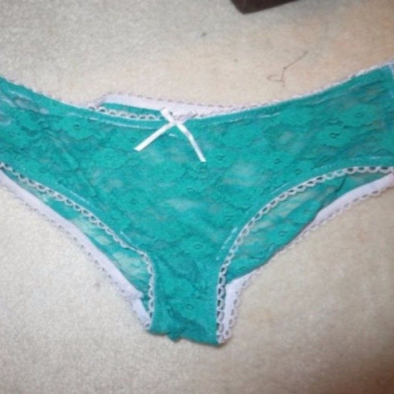 TURQUOISE LACE PANTIES WITH RIBBON