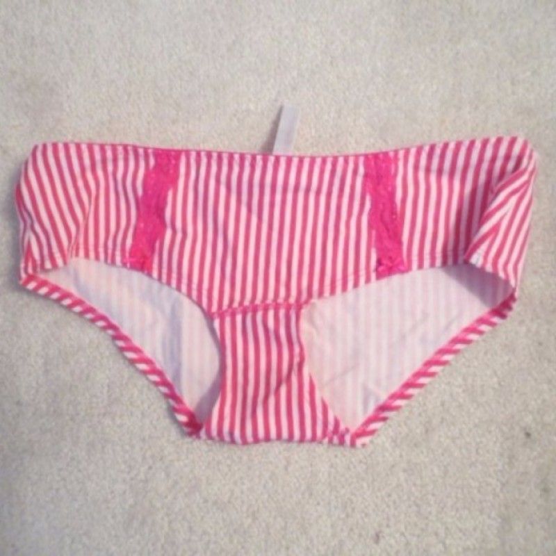 PINK AND WHITE STRIPED PANTIES