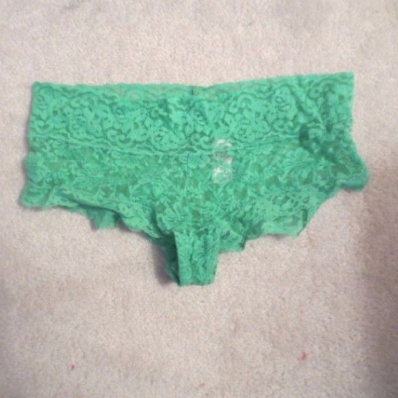 SEAFOAM GREEN LACE PANTIES