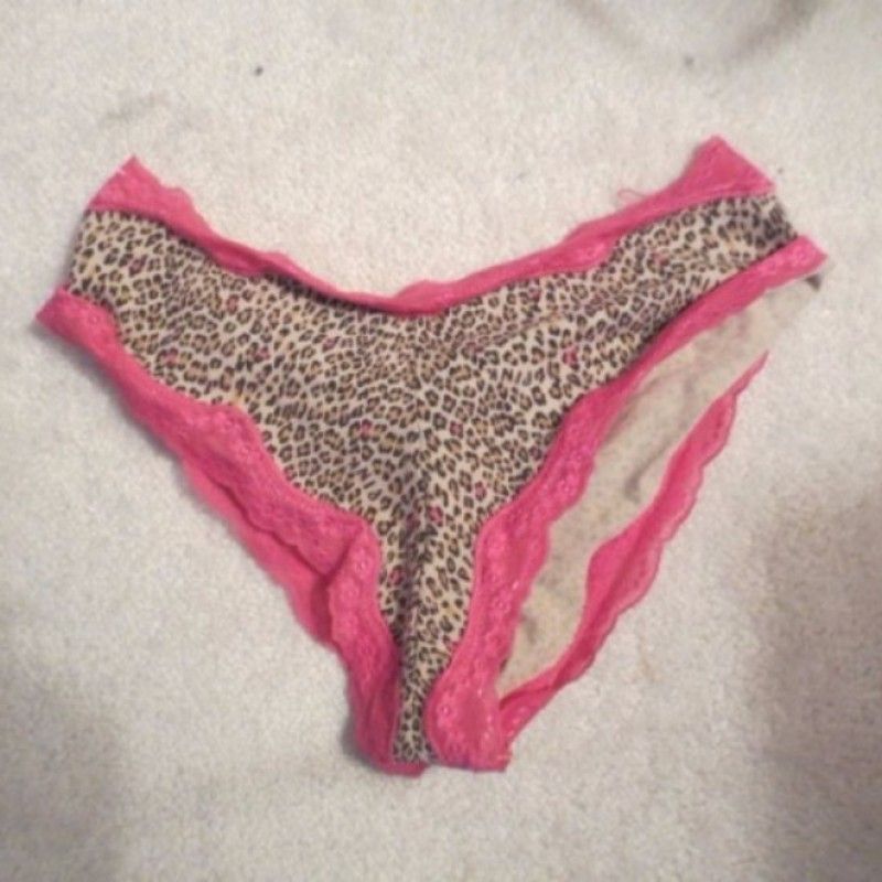 LEOPARD  PRINT PANTIES WITH PINK LACE