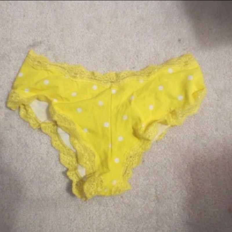 YELLOW LACE WHITE POLKA DOT PANTIES