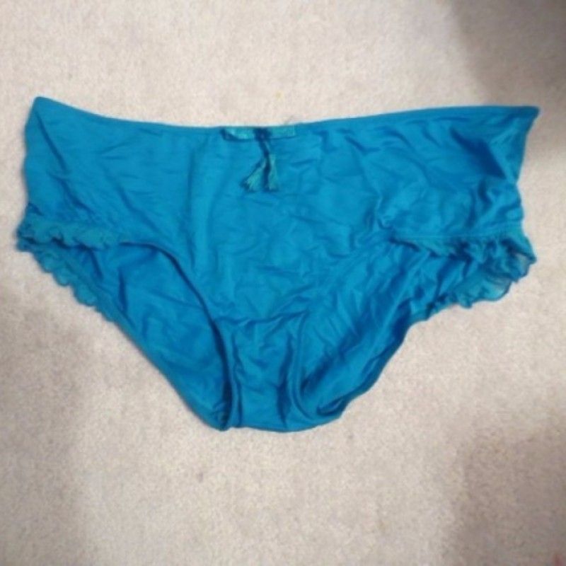 BLUE CLOTH PANTIES