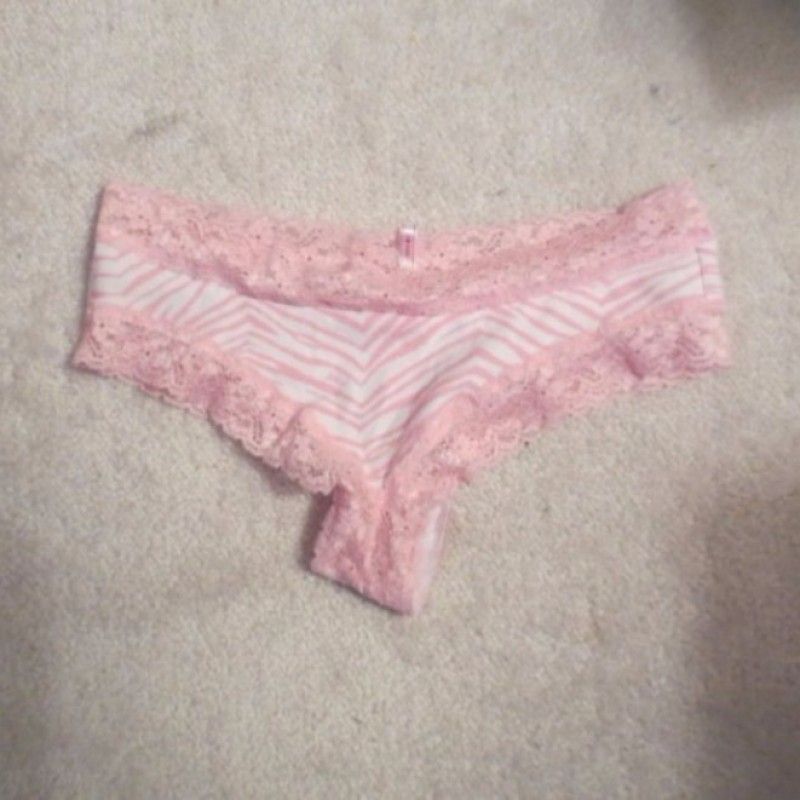 PINK AND WHITE STRIPED LACE PANTIES