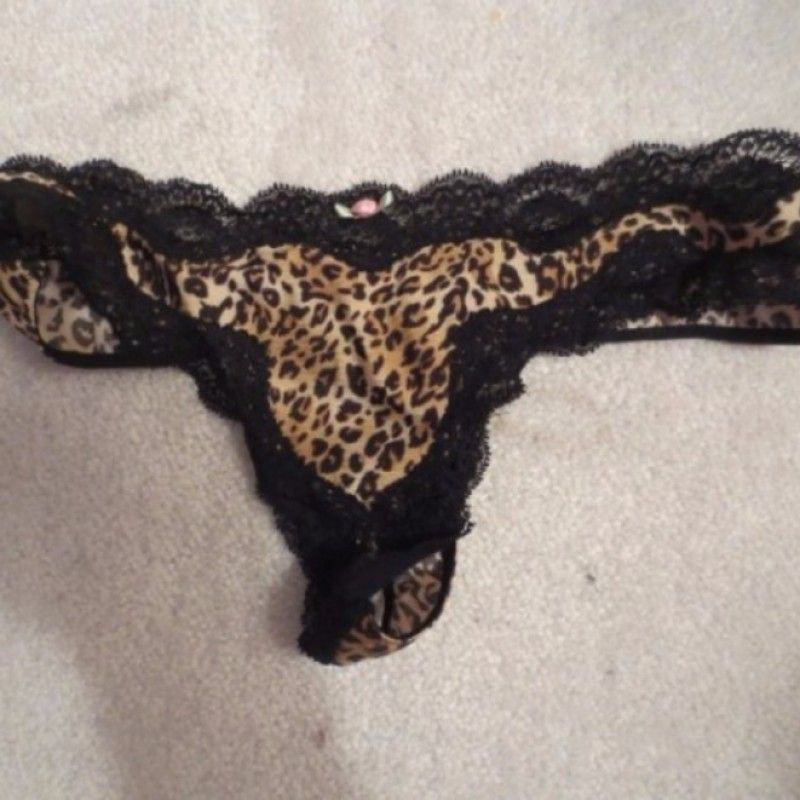 LEOPARD PRINT PANTIES WITH BLACK LACE