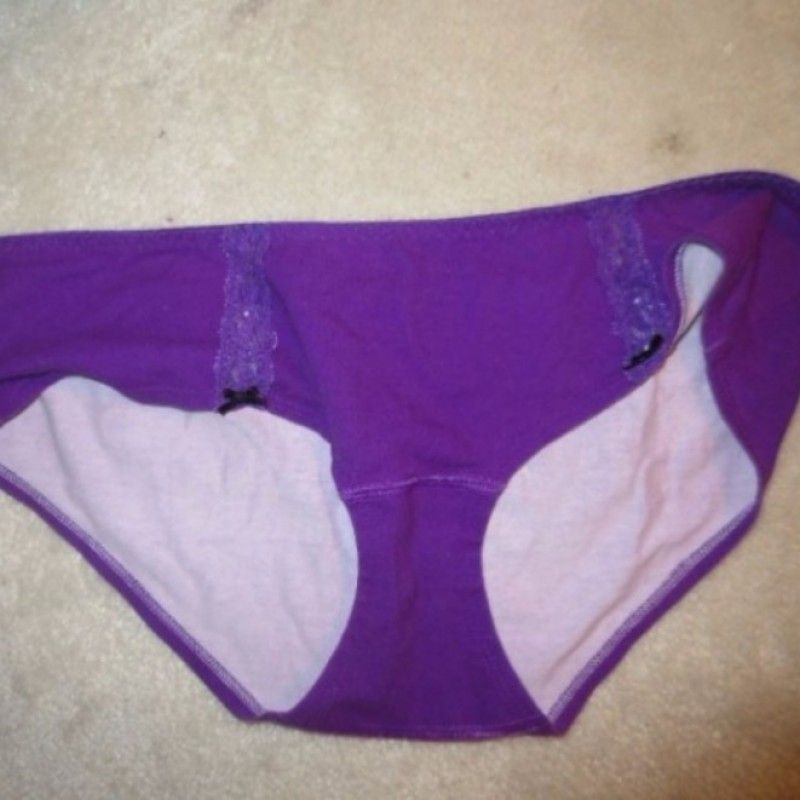 VIOLET CLOTH PANTIES