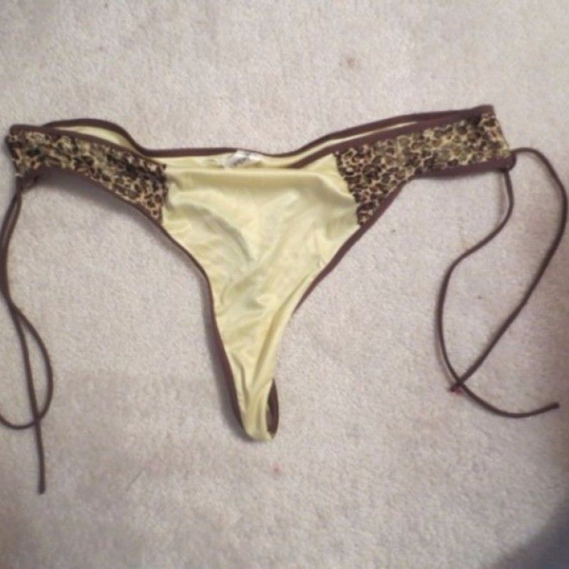 GOLD AND SPECKLED PANTIES WITH TIES