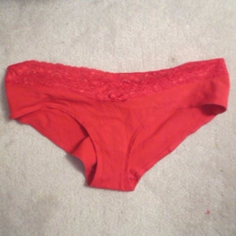 SCARLET RED PANTIES WITH LACE BAND