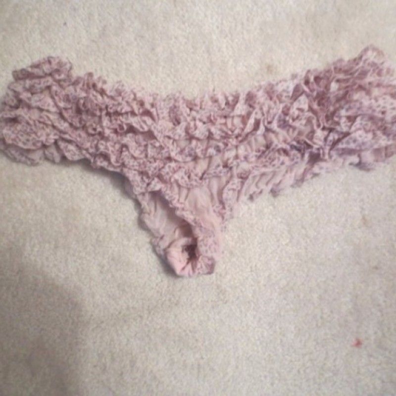 MAUVE SHEER PANTIES WITH LACE