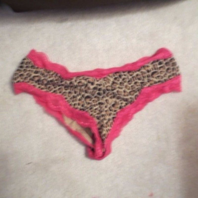 LEOPARD PRINT PANTIES DEEP PINK LACE